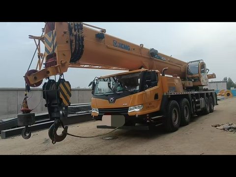 رافعة شاحنة XCMG 80 طن · موديل 2023
