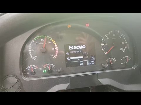 رافعة شاحنة XCMG 80 طن · موديل 2023