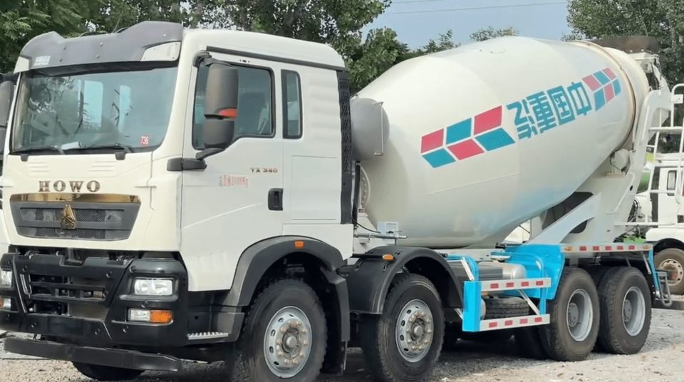 2020 Sinotruk HOWO 12 m³ mixer truck