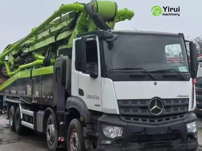 2020 Zoomlion 63 m pump truck · Mercedes-Benz Arctros4143 8*4