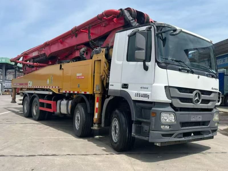 2019 SANY 56 m pump truck · Mercedes-Benz, Manual Gearbox