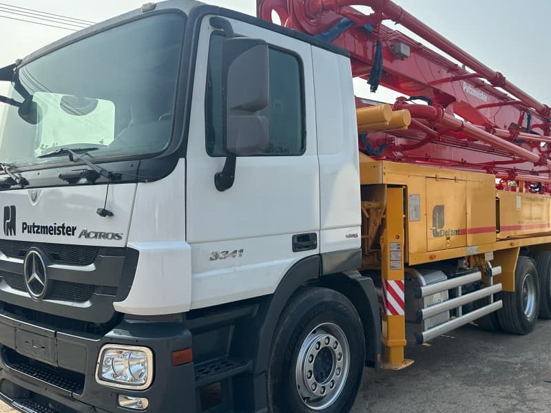 2018 Putzmeister 38 m pump truck · Mercedes-Benz Actros 3341E5