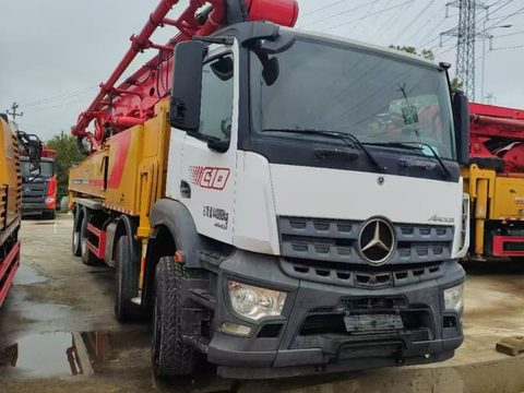 پمپ SANY ۶۲ متر · مدل ۲۰۲۰ (۱۳۹۹) · شاسی Mercedes-Benz, Automatic Gearbox