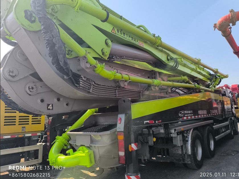 2020 Zoomlion 63 m pump truck ·