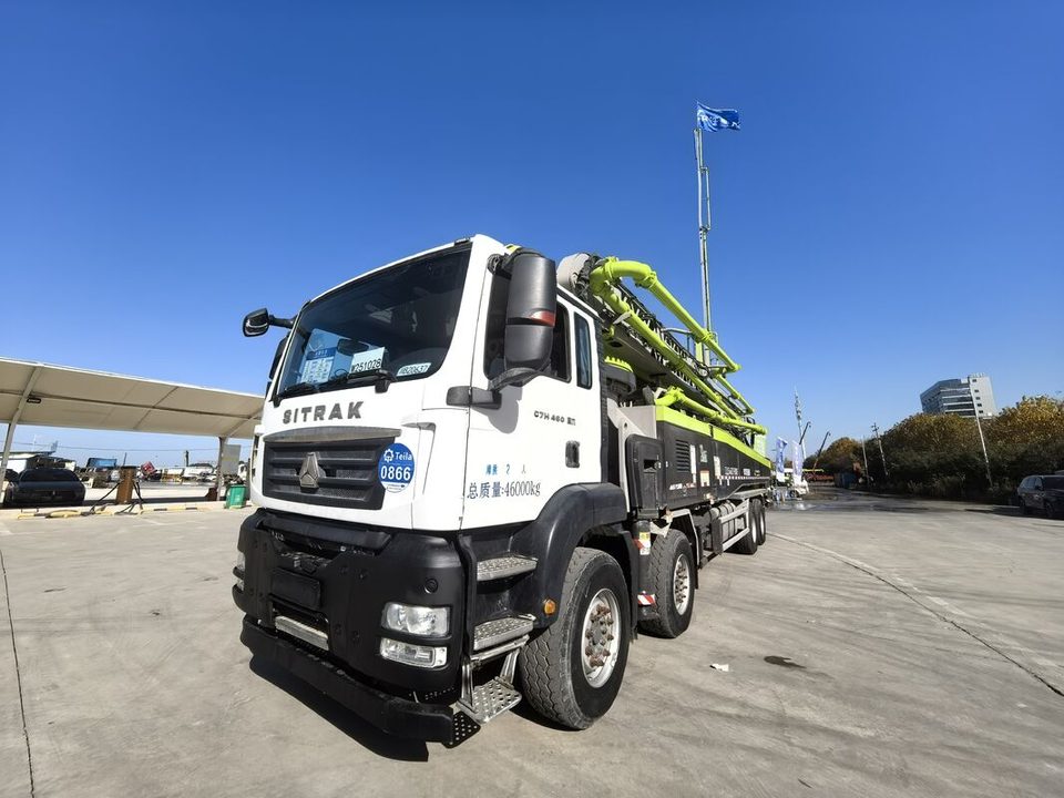 2023 Zoomlion 62 m pump truck ·