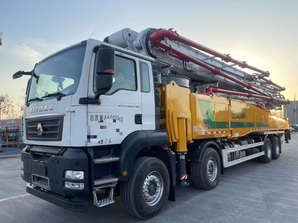 2025 XCMG 62 m pump truck · ZZ5466V516MF1