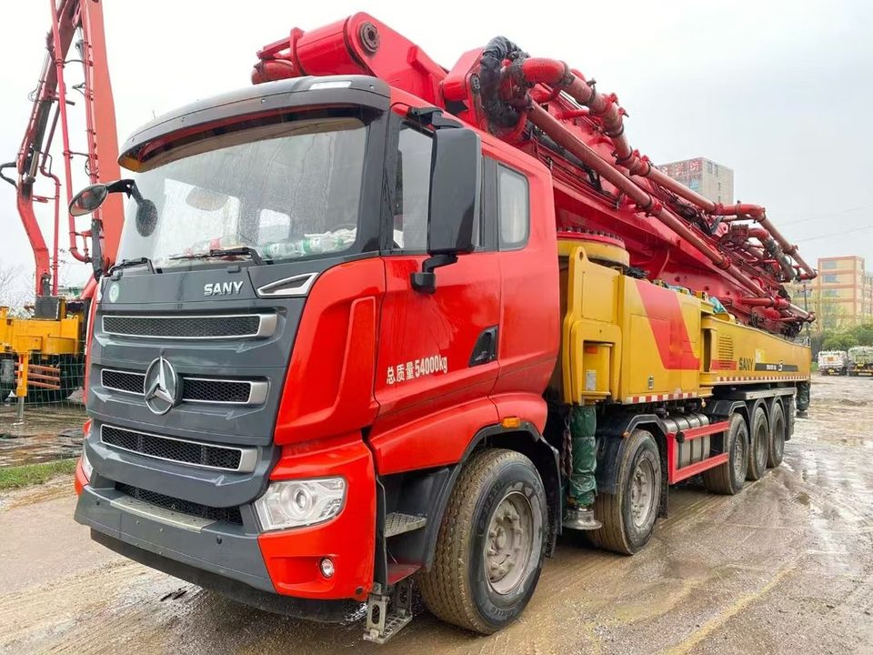 2022 SANY 65 m pump truck · Trinity