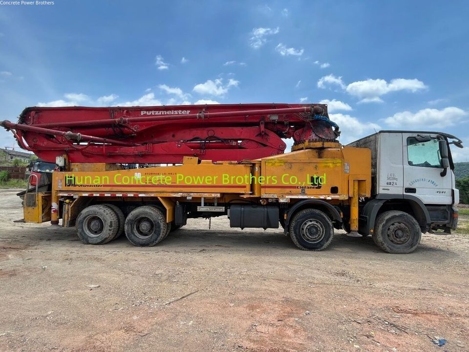 2012 Putzmeister 46 m pump truck · Actros 4141