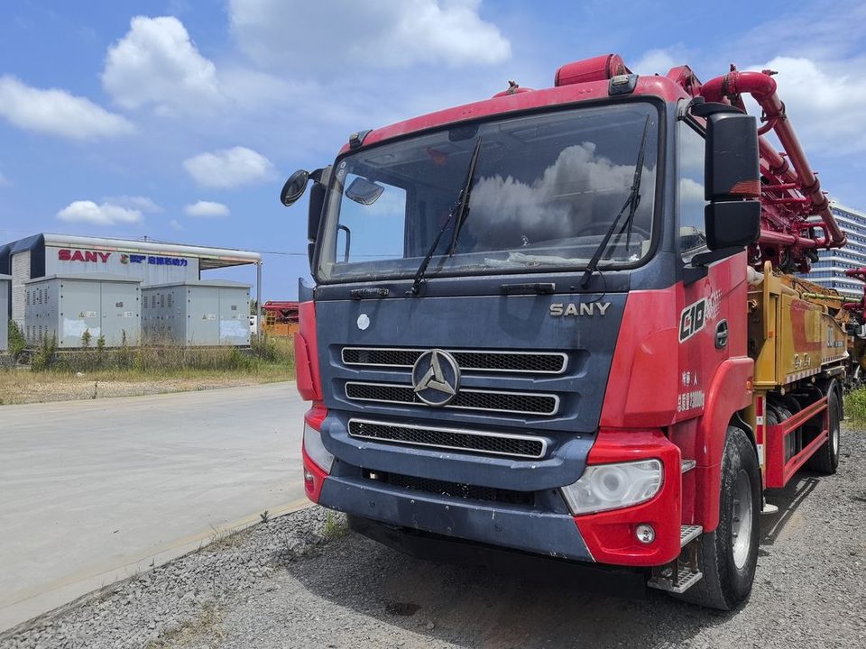 2022 SANY 39 m pump truck · Sany