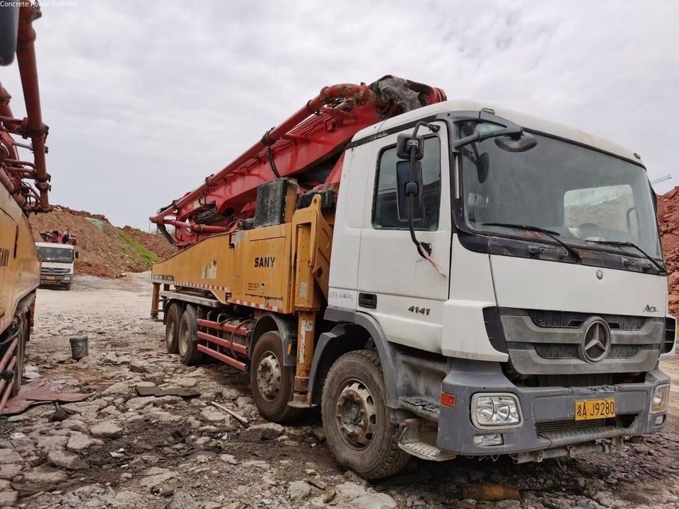 2012 SANY 56 m pump truck ·