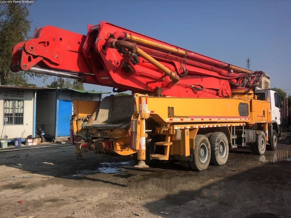 2013 Putzmeister 53 m pump truck ·