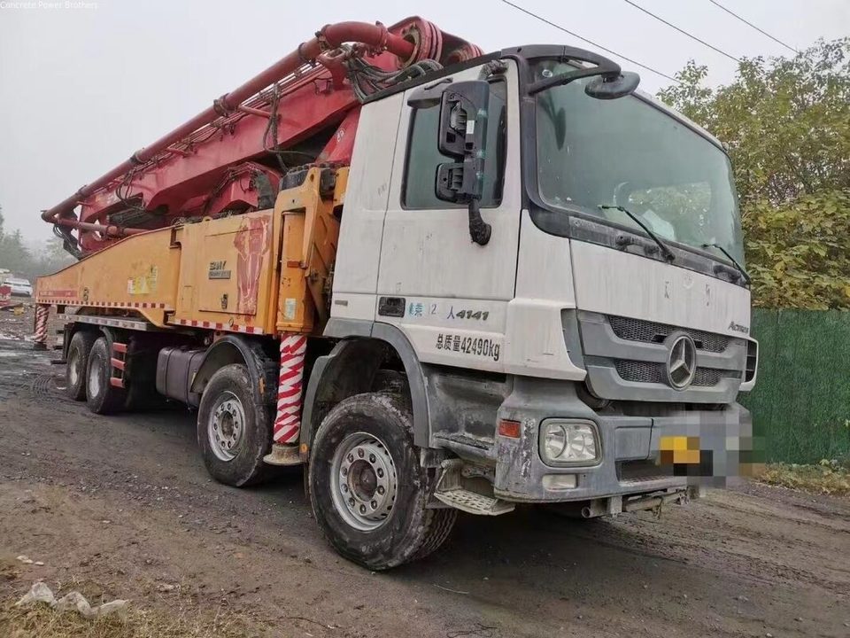 2014 SANY 56 m pump truck ·