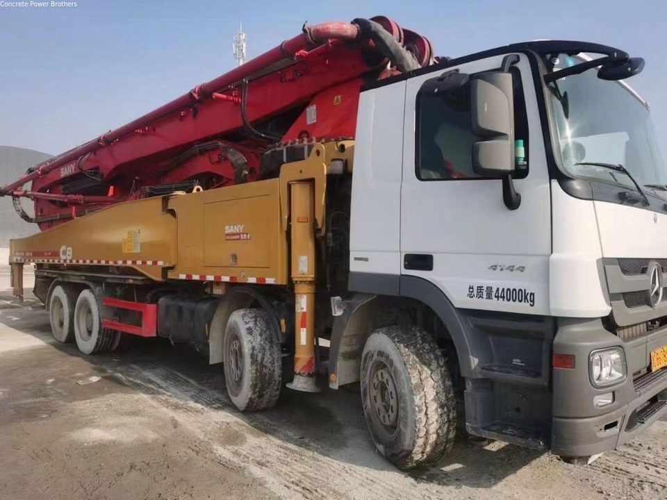 2019 SANY 56 m pump truck ·