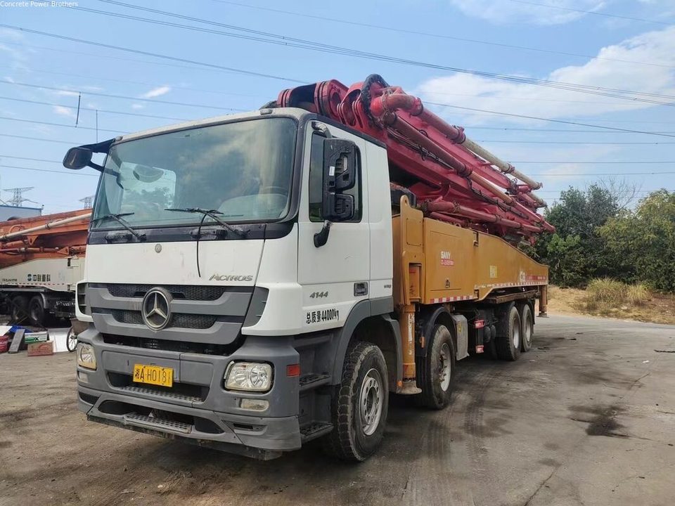 2019 SANY 56 m pump truck ·